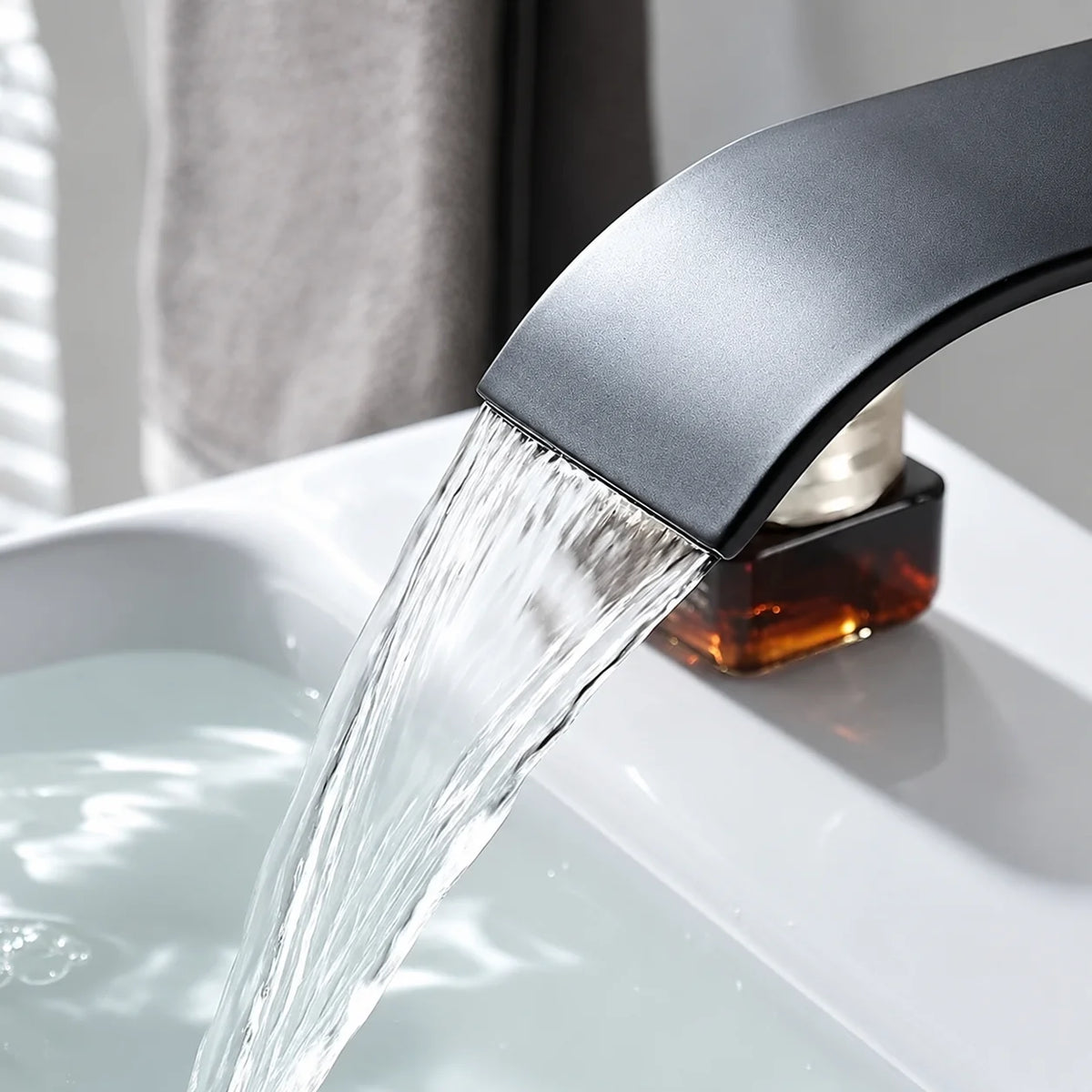 Robinet de Salle de Bain Cascade Petit 